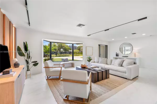 Fort Lauderdale, FL 33308,2415 NE 35th Dr