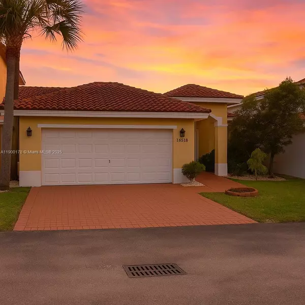16318 SW 45th Ter #-, Miami, FL 33185