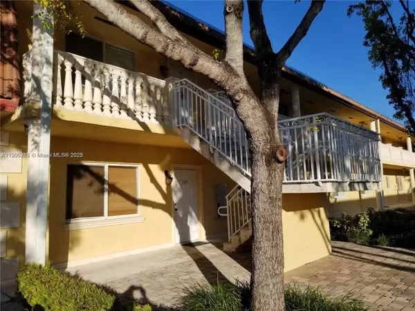 2323 Van Buren St #106, Hollywood, FL 33020