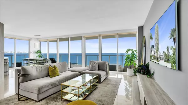 Miami Beach, FL 33141,7330 Ocean Ter #20-B