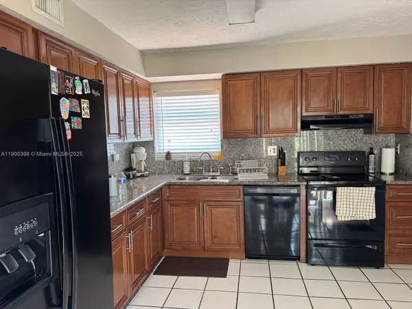 Miami, FL 33155,4515 SW 68th Ct Cir #1