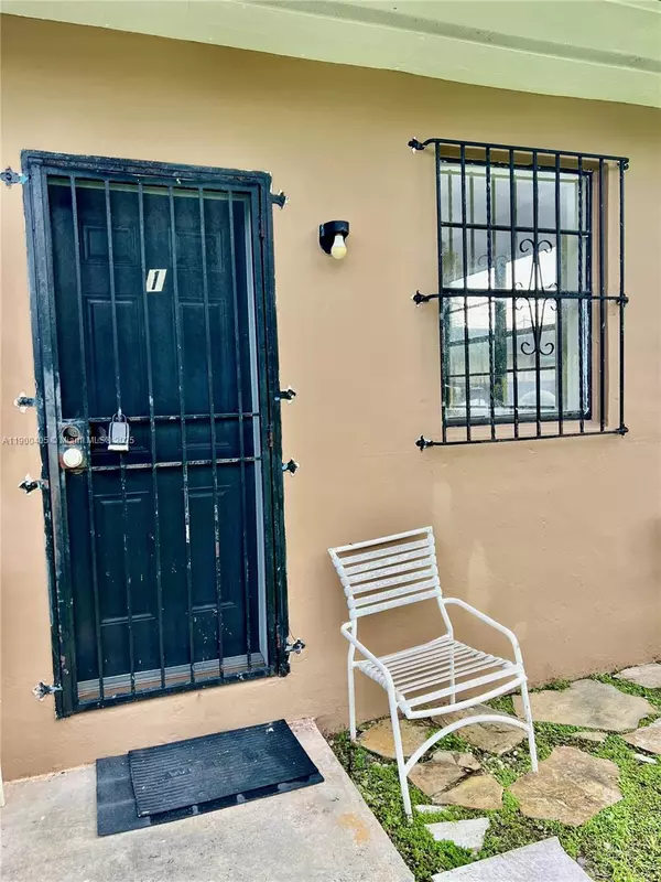 Florida City, FL 33034,645 NW 1St Street #1