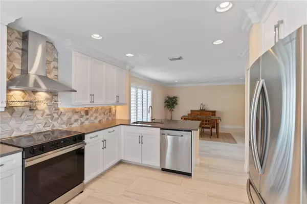 Pembroke Pines, FL 33029,19173 NW 23rd St