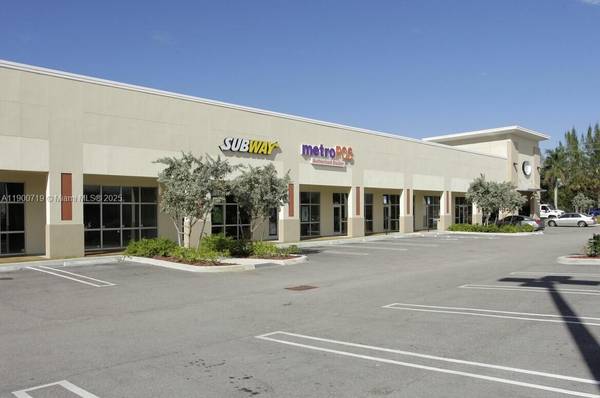 11700 SW 104th St #11780, Miami, FL 33186