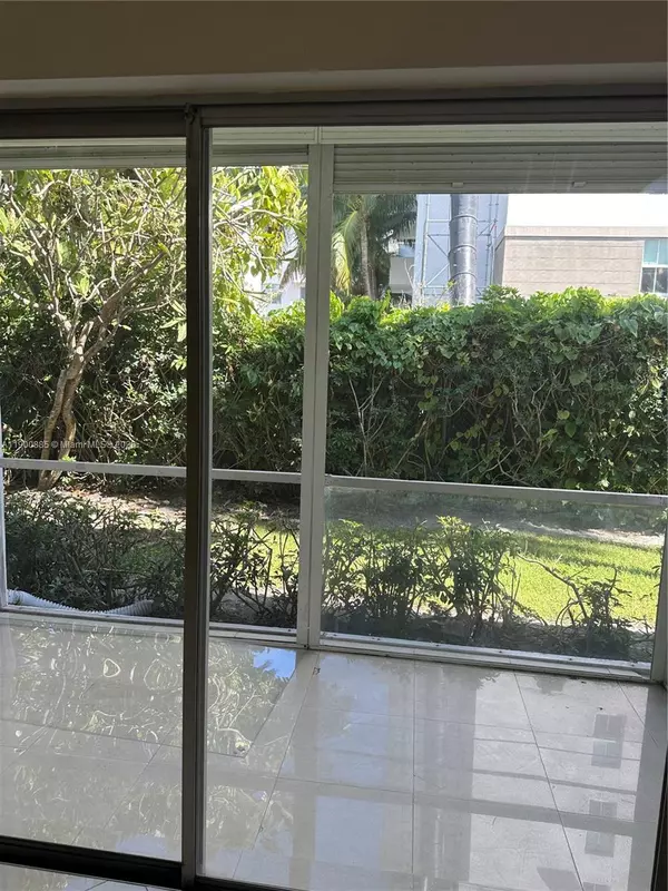 6600 NE 22nd Way #2304, Fort Lauderdale, FL 33308