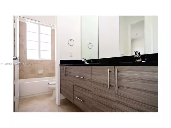 Miramar, FL 33025,2714 SW 81st Ter #2718