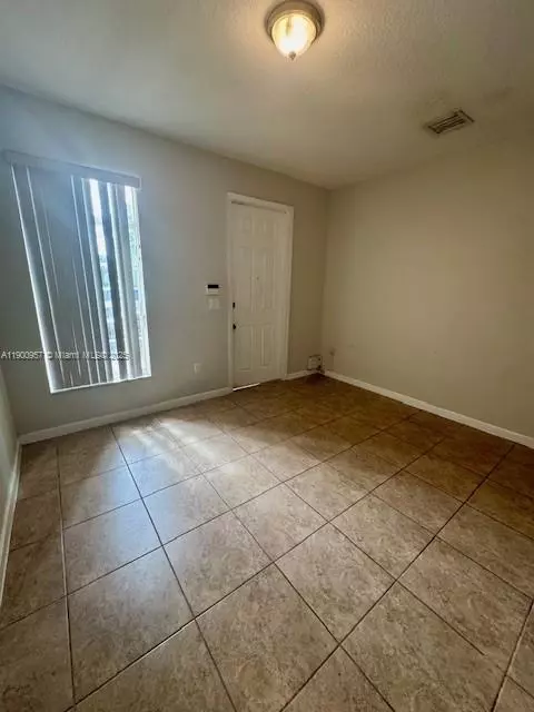 Miami, FL 33186,12925 SW 134th Ter