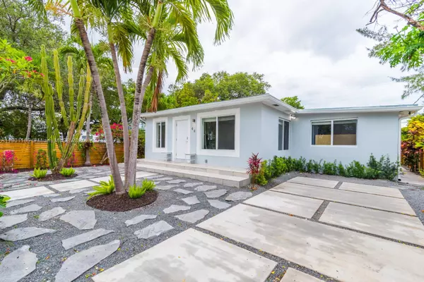 44 NW 40th St, Miami, FL 33127