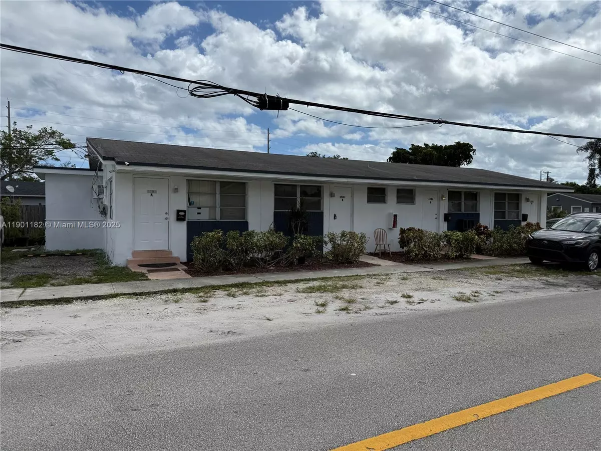 Hollywood, FL 33020,1501 N 22nd Ave