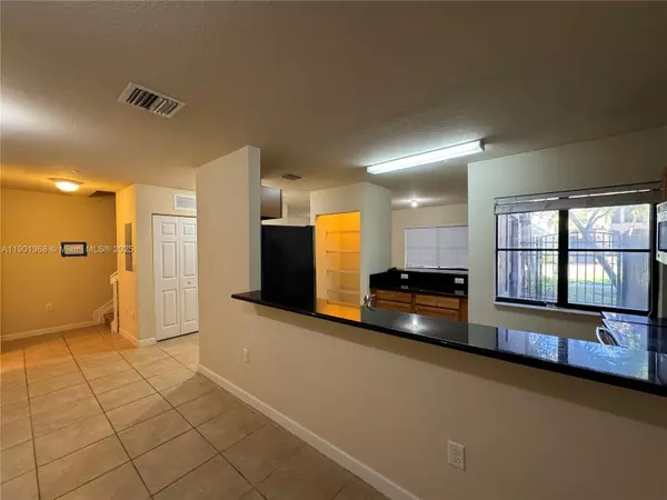 Cutler Bay, FL 33190,22411 SW 88th Pl #14-26