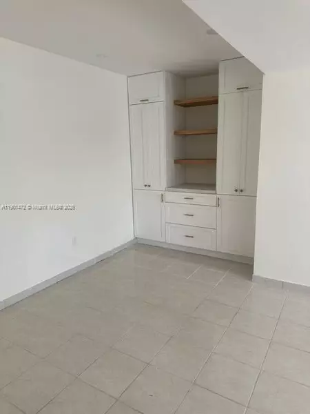 7785 SW 86th St #E-315, Miami, FL 33143