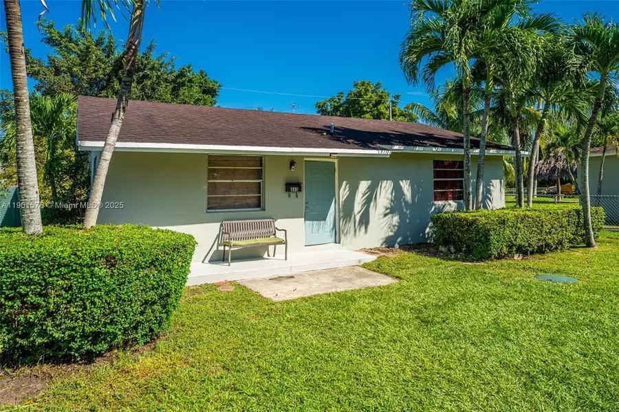 313 NW 12th St, Homestead, FL 33030