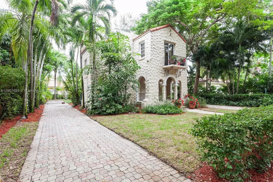 1109 Ferdinand St, Coral Gables, FL 33134