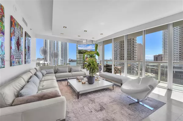 Miami, FL 33131,465 Brickell Ave #1001