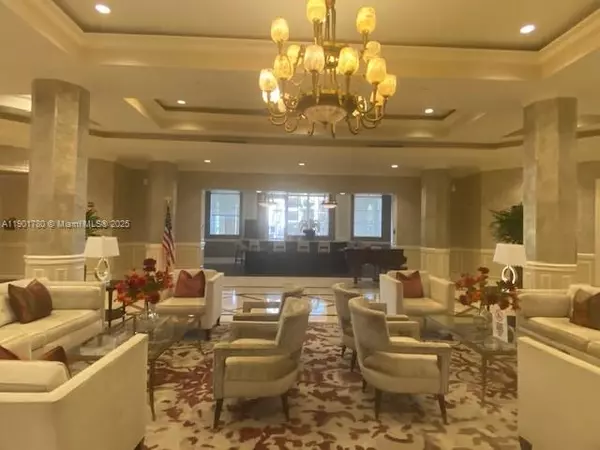 Weston, FL 33331,16102 Emerald Estates Dr #337