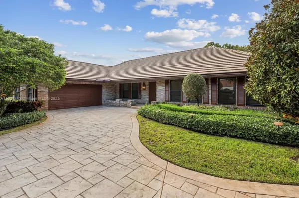 Coral Springs, FL 33071,10388 NW 5th Ct