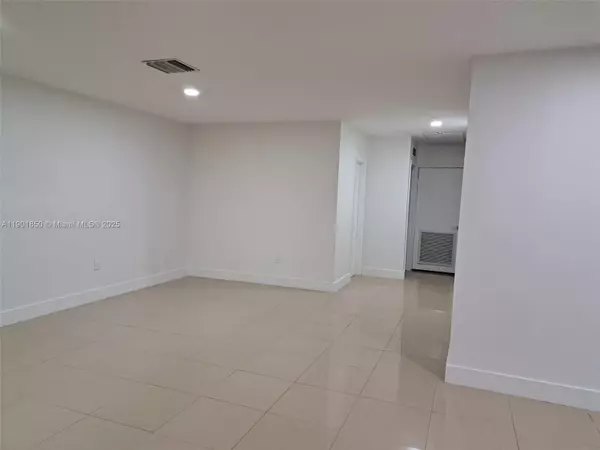 Homestead, FL 33032,12860 SW 268th St