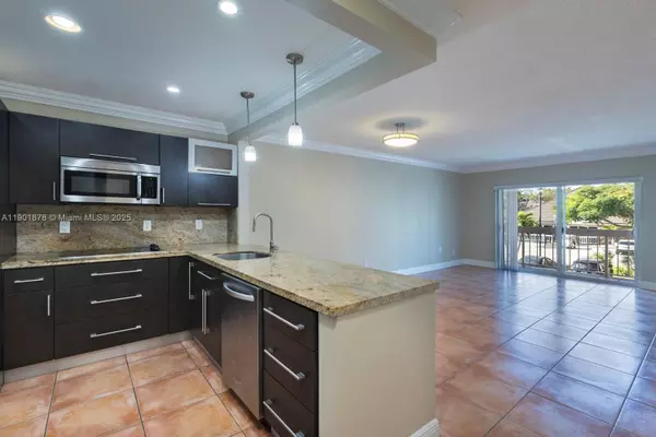 7701 Camino Real #A202, Miami, FL 33143