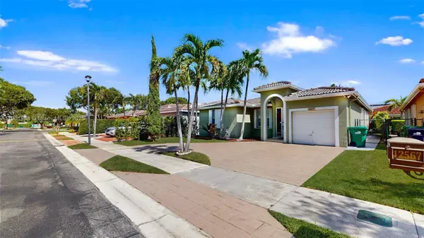 Miami, FL 33186,12567 SW 121st Ave #0