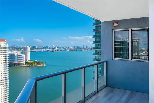 Miami, FL 33131,1300 Brickell Bay Dr #3307