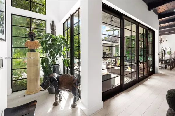 Miami, FL 33137,590 NE 59th St