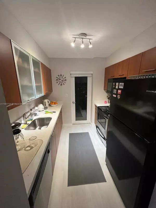 Miami, FL 33138,650 NE 64th St #G508