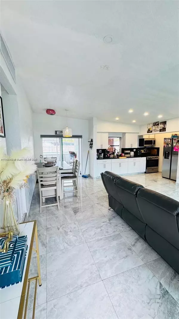 Homestead, FL 33032,26980 SW 143rd Pl