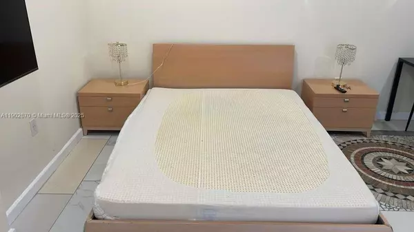 Miami Beach, FL 33141,1150 Normandy Dr #103