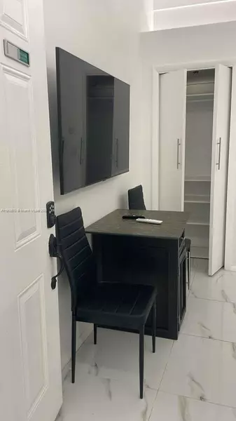 1150 Normandy Dr #103, Miami Beach, FL 33141