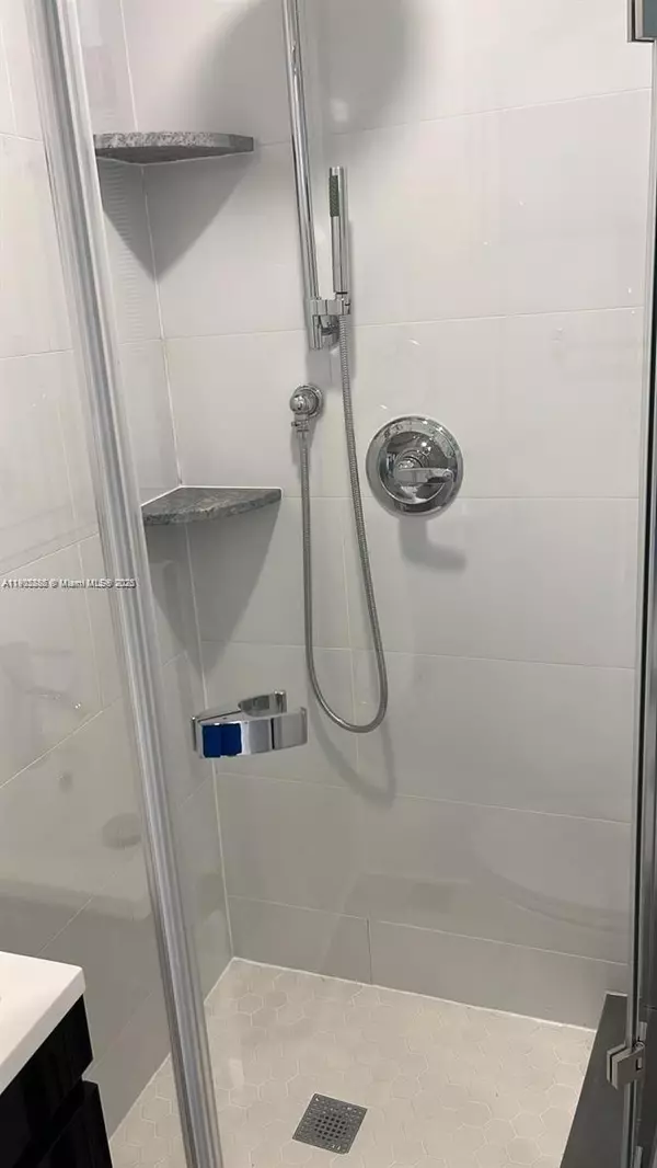 Miami Beach, FL 33141,1150 Normandy Dr #101