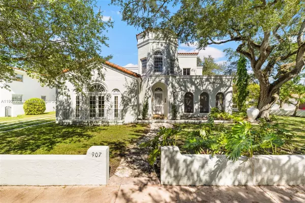 Coral Gables, FL 33134,907 Alhambra Cir