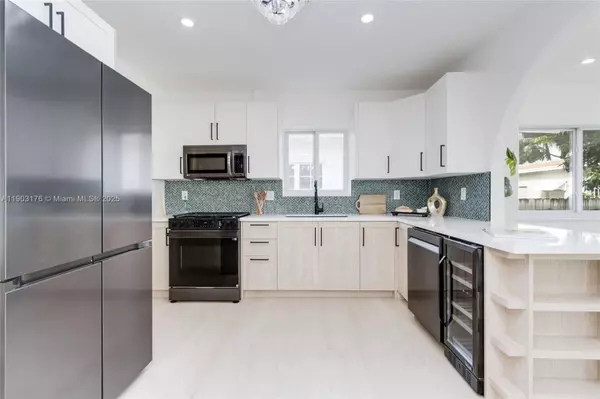 Miami, FL 33129,431 SW 20th Rd