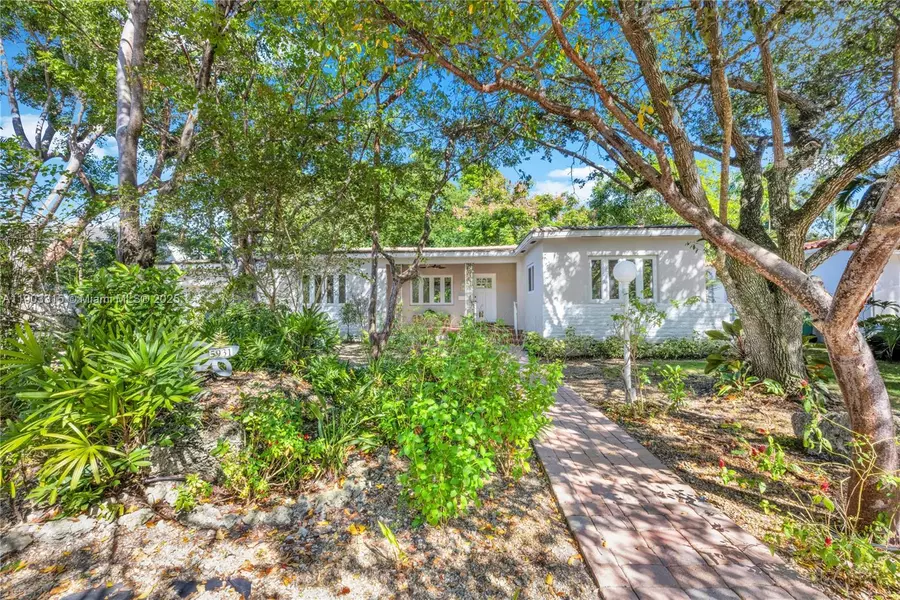 5931 SW 50th St, Miami, FL 33155