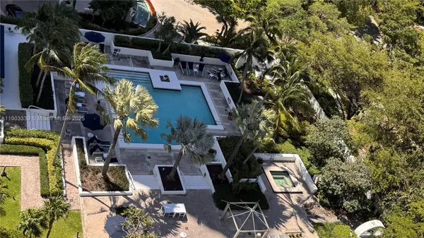 Aventura, FL 33160,4000 Island Blvd #1703