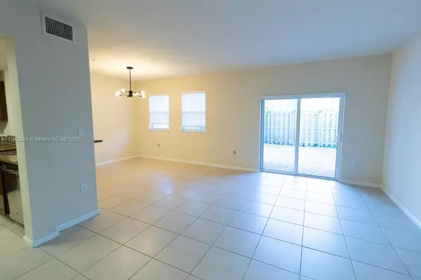 Doral, FL 33178,8740 NW 97th Ave #103