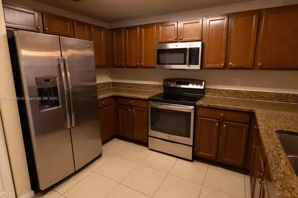 Doral, FL 33178,8740 NW 97th Ave #103