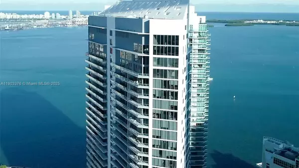 1300 Brickell Bay Dr #2402, Miami, FL 33131