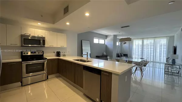 1120 98th St #503, Bay Harbor Islands, FL 33154