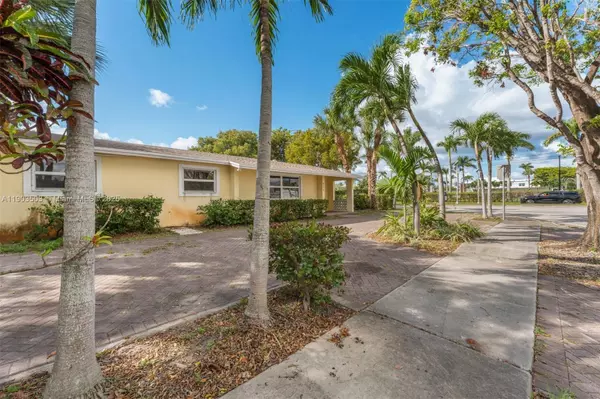 Miami, FL 33155,8670 SW 27th Ln