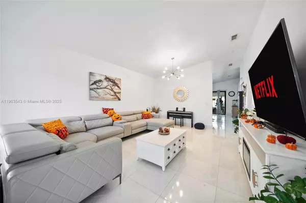 Miami, FL 33182,12715 NW 11th Ter