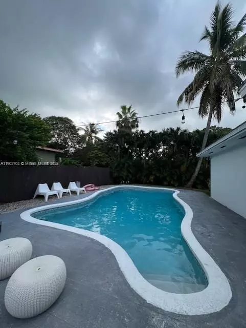 Miami, FL 33137,201 NE 48th St