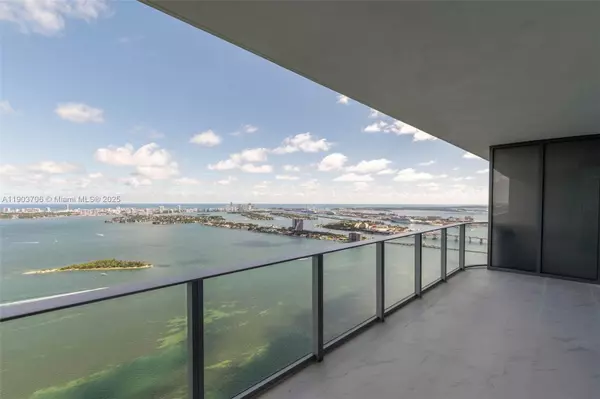 Miami, FL 33137,700 NE 24 St #5405