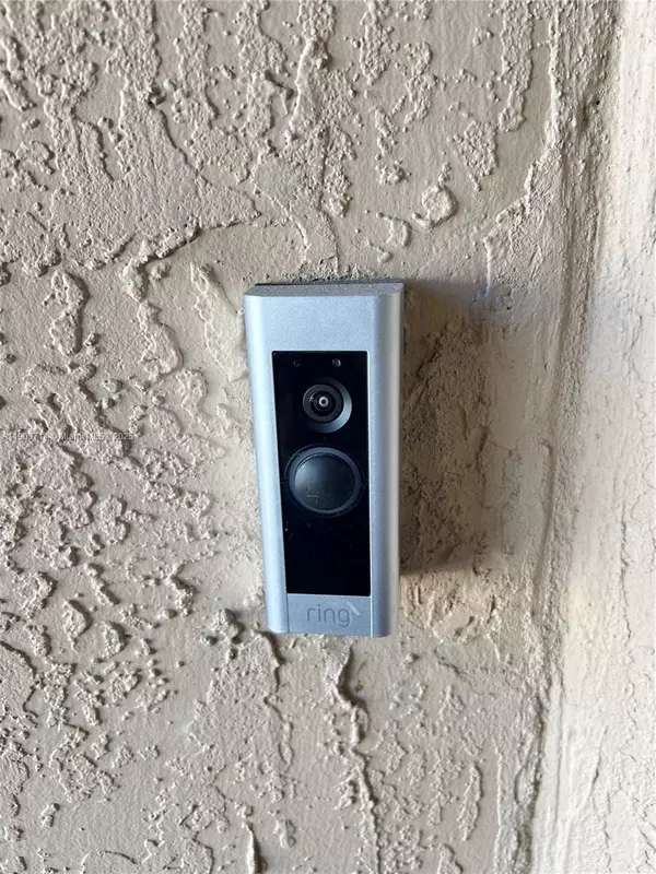 Hialeah, FL 33018,3304 W 114th Ter