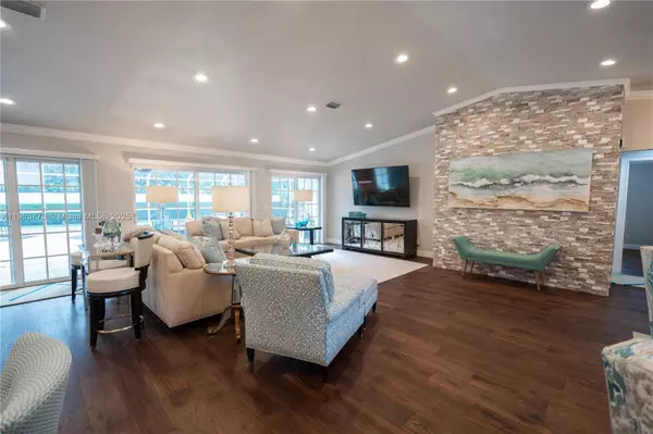 Plantation, FL 33325,50 NW 128th Ave