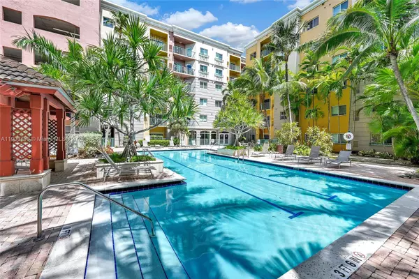 South Miami, FL 33143,6001 SW 70th St #113