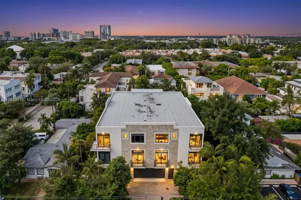 909 NE 16th Ter #4, Fort Lauderdale, FL 33304