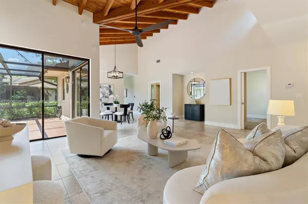 Tamarac, FL 33321,8001 Royal Palm Cir #57