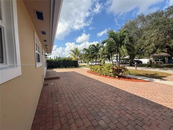 West Palm Beach, FL 33406,3126 Egremont Dr