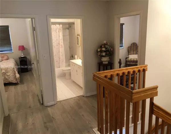 Homestead, FL 33035,1387 SE 10th St