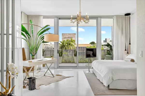 Miami Beach, FL 33139,1700 Meridian Ave #503